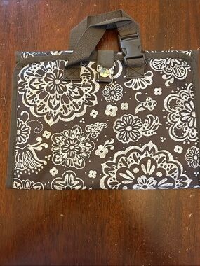 Thirty-one brown white floral make up organizer NWOT